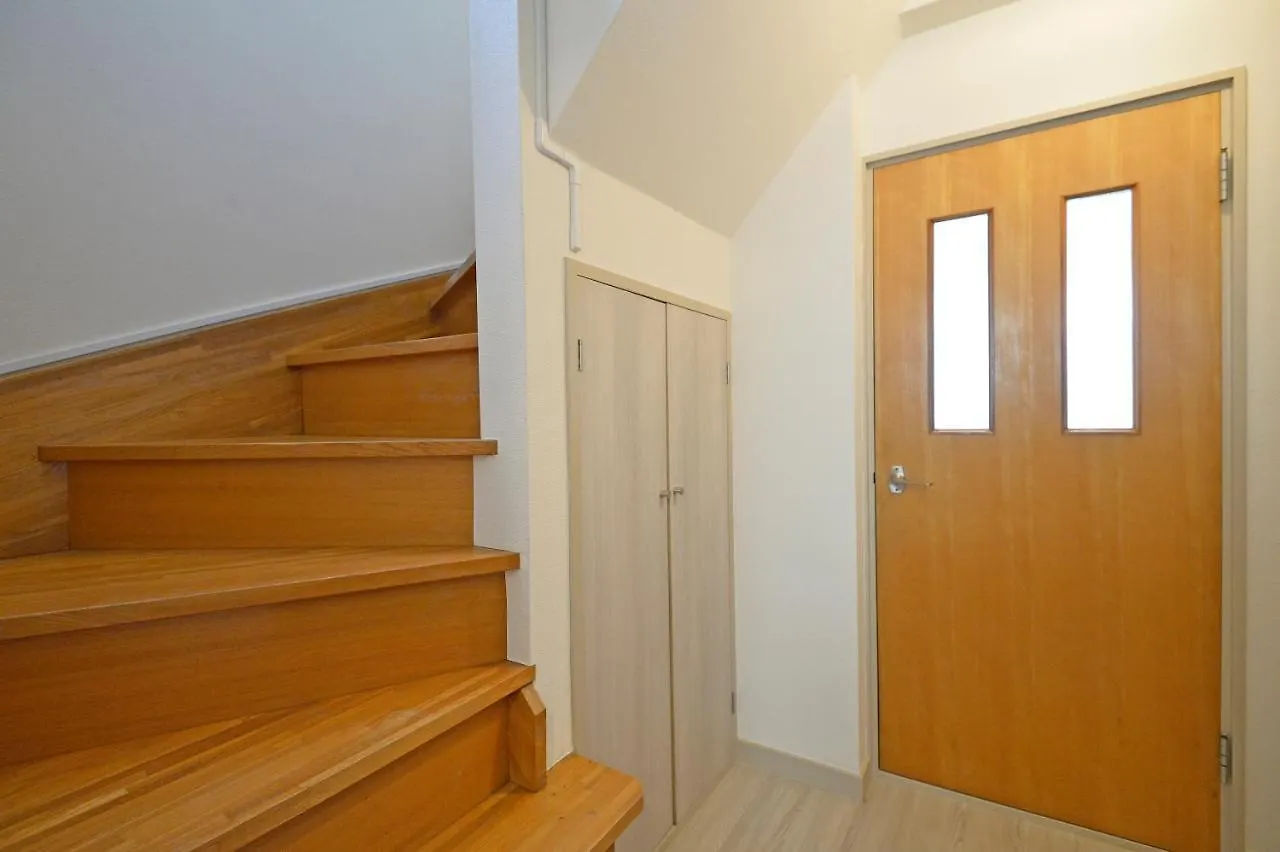 Oji Natural Cosy House Tokyo 0*,